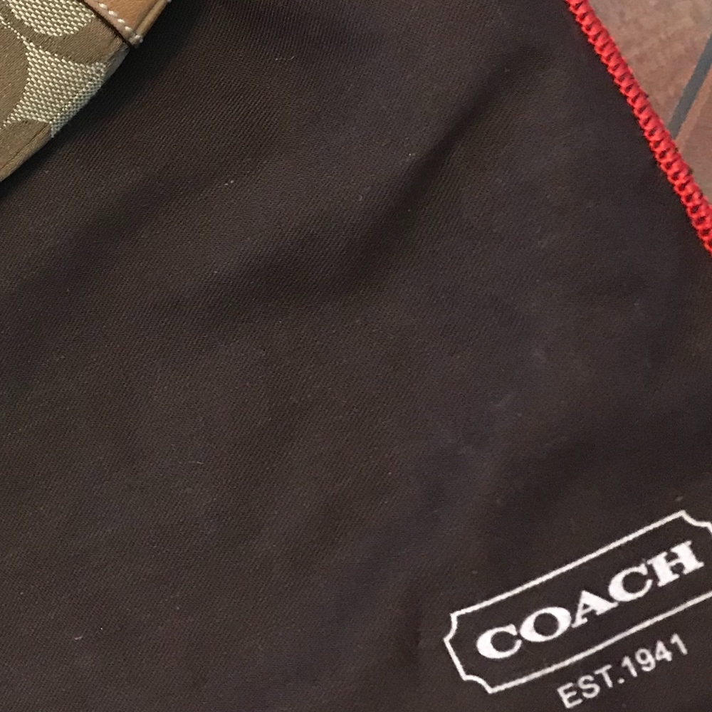 Monogram Coach bag - Picture 5 of 5